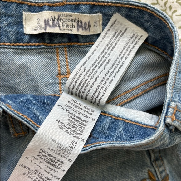 Abercrombie & Fitch Light Blue Denim Skirt with Red and Blue Floral Embroidery - Picture 8 of 8